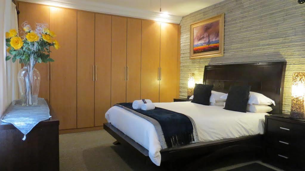Eagles Rock Guest House Pretoria-Noord Buitenkant foto