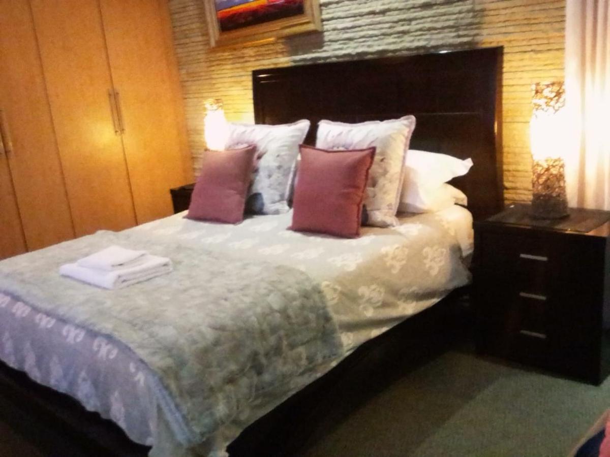 Eagles Rock Guest House Pretoria-Noord Buitenkant foto